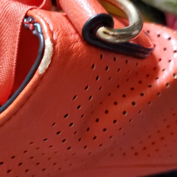 Large tote purse - Picture 16 of 16